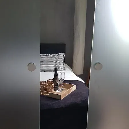 Holiday home O'noire, Viroinval Treignes