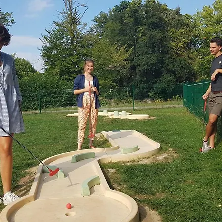 بيت للعطل O'noire, Viroinval Treignes